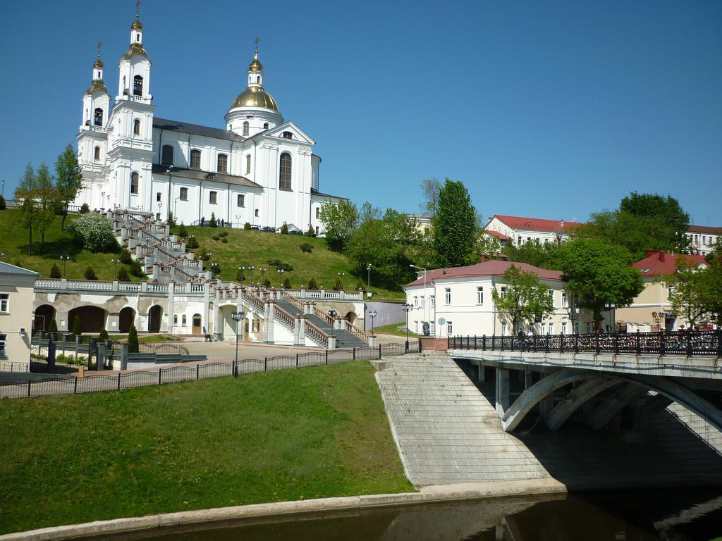 Hostel 3 Stars Na Oktyabryskoy Vitebsk Bagian luar foto
